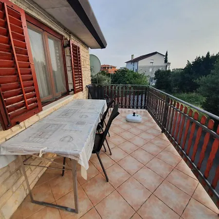 Anja Apartment Umag Exterior photo