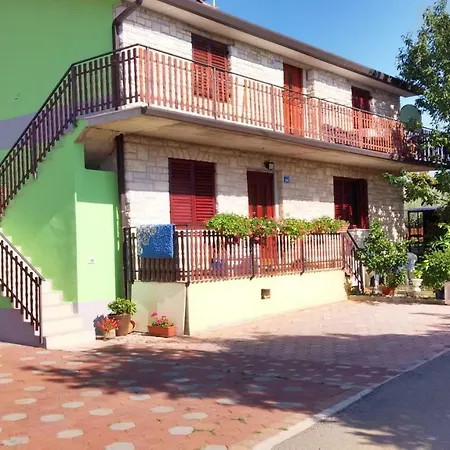 Anja Apartment Umag Exterior photo